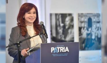 El mensaje de Cristina Kirchner al peronismo: "Este panorama distópico torna impresindible enderezar al PJ"