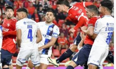 Independiente se encaminaba al triunfo, pero Godoy Cruz se lo empató sobre la hora y el partido terminó 1-1