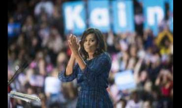 Michelle Obama advierte sobre las elecciones: 'no entreguen nuestro destino a Trump'