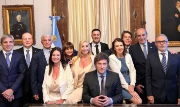 Uno por uno: los 30 funcionarios importantes que renunciaron al gobierno de Javier Milei