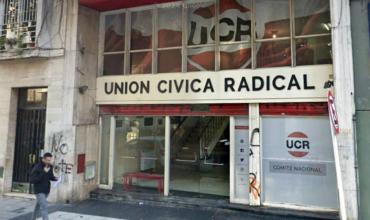 La UCR repudió el "ataque inédito" al Comité Nacional del partido: cinco personas habrían entrado a la oficina de Lousteau