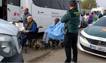 Tragedia en España: diez personas murieron y otras dos sufrieron heridas tras incendiarse un asilo de ancianos