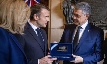 Jorge Macri entregó a Macron la llave de la Ciudad