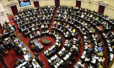 Diputados: la oposición busca quórum para derogar decreto sobre la deuda