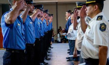 Nuevos agentes policiales egresaron de las Escuela de Cadetes de Chepes y Chilecito