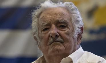 Pepe Mujica: “La vieja Kirchner está al frente del peronismo jodiendo, en lugar de dejar a las nuevas generaciones; ¡cómo le cuesta largar el pastel!”