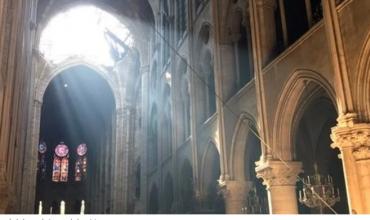 Catedral de Notre-Dame de París reabrió de manera oficial tras una prolongada restauración