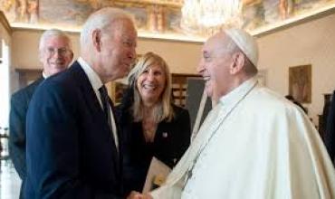 Biden le otorgó al Papa Francisco la Medalla de la Libertad, mayor condecoración civil en Estados Unidos