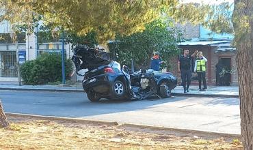 Accidente fatal en Mendoza: cuatro jóvenes, algunos menores, murieron tras chocar contra un árbol