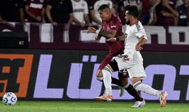 Deportivo Riestra sorprendió a Lanús y se impuso en la Fortaleza