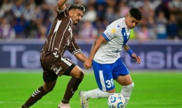 Platense sorprendió a Vélez y sumó una agónica victoria en Liniers