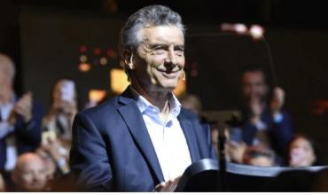 Macri felicitó a Milei por prohibir tratamientos de cambio de sexo en menores