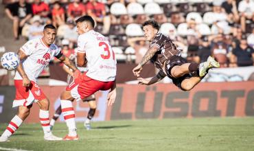 Platense aprovechó su momento y venció a Instituto en Vicente López