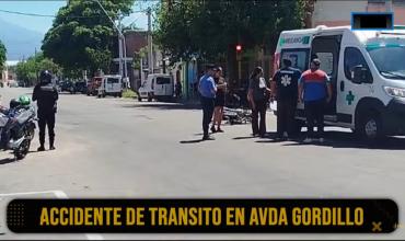 Mujer hospitalizada tras protagonizar accidente de tránsito