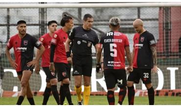 Maxi Rodríguez y Nacho Scocco estallaron tras el escandaloso arbitraje en Barracas-Newell's: "¡Vergüenza! Así quedan muy..."