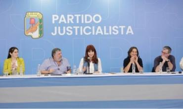 En medio de los cruces con Axel Kicillof, Cristina Fernández de Kirchner encabezó la primera reunión del PJ