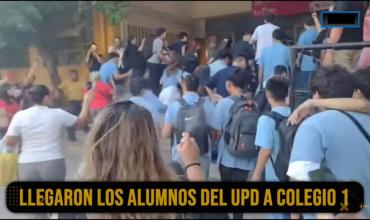 UPD 2025: Alumnos del Colegio N° 1 llegaron en colectivo