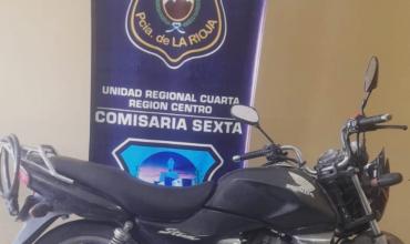 Recuperan motocicleta robada y detienen a un sospechoso