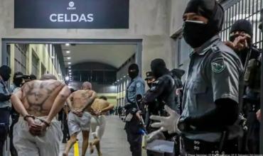 Estados Unidos deportó a cientos de integrantes de la pandilla Tren de Aragua a El Salvador