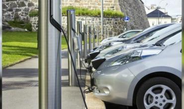 Abren el proceso para a la importación sin aranceles de vehículos eléctricos e híbridos