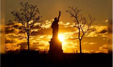 Desde Francia reclaman que Estados Unidos devuelva la Estatua de la Libertad