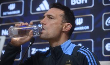 Scaloni, antes de Brasil: "Leones dentro del campo, amigos fuera"