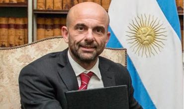 "Renuncia": la versión oficial del Gobierno sobre el desplazamiento de Franco Mogetta