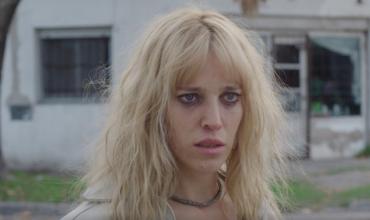 Las primeras imágenes de Luisana Lopilato haciendo de Pepita la Pistolera: look desprolijo y marginal para interpretar a una criminal