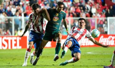 Unión perdió un duelo clave ante el líder Mushuc Runa en Santa Fe y quedó eliminando de la Sudamericana