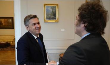 Javier Milei recibió a Leandro Zdero en la Casa Rosada luego del triunfo electoral en Chaco