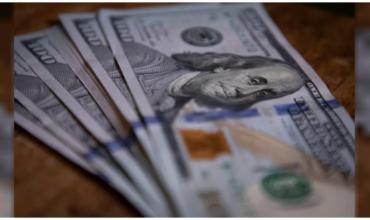 El dólar oficial subió casi 1% en la semana