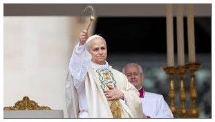 León XIV comenzó oficialmente su papado ante miles de fieles en la Plaza de San Pedro
