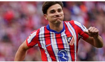 Julián Álvarez se disfrazó de Messi y, con un doblete, le dibujó una sonrisa al Atlético de Madrid del Cholo Simeone