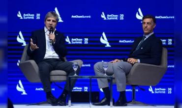 Luis Caputo dio más detalles sobre las medidas para sacar los dólares del colchón