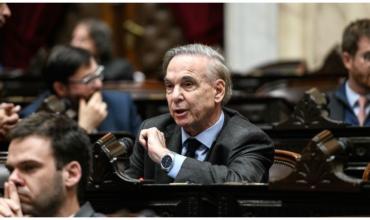 Pichetto reclamó una recomposición para los trabajadores legislativos