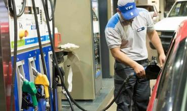 Nafta más barata fuera de las horas pico: el plan de YPF para segmentar sus ventas con inteligencia artificial