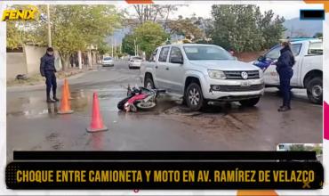 Accidente entre camioneta y motocicleta en el barrio Infantería II: un herido fue trasladado al hospital