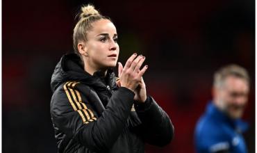 Una estrella del fútbol alemán relató el acoso que recibe en sus redes sociales: “Constantemente recibo fotos de hombres desnudos”