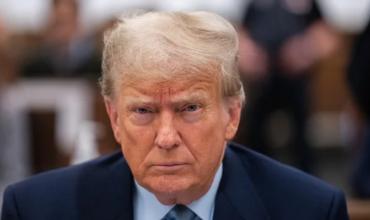 Trump planea un desfile militar por su cumpleaños y amenaza a los que quieran protestar