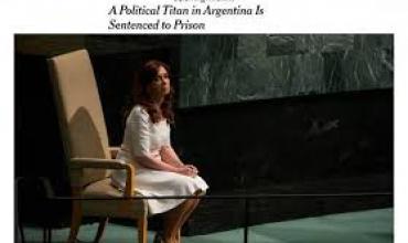 "Una titana de la política fue condenada a prisión", tituló el New York Times sobre Cristina Kirchner