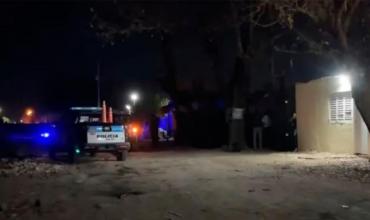 Horror en Rosario: asesinaron a una joven de un tiro en la cabeza mientras cargaba a su bebé