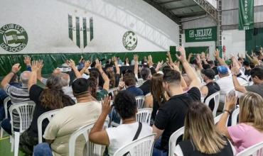Presidente de Banfield admite crisis financiera tras atrasos salariales