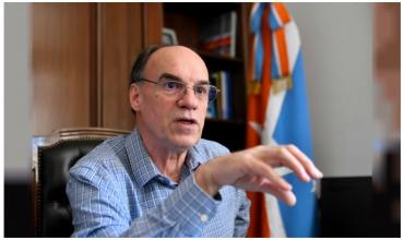 Tras el Criptogate, un senador radical busca limitar a Milei y reformar la Oficina Anticorrupción