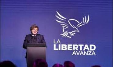Milei criticó a los gobernadores y le envió un mensaje a Macri en el marco de la elección en la provincia
