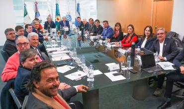 La emergencia financiera unió a las provincias y se ponen en pie de guerra