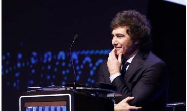 Javier Milei apareció tras el escándalo en Diputados y apuntó contra el kirchnerismo