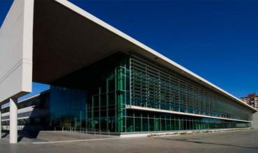 Rosario: Allanan el principal hospital y domicilios de empleados por robo de insumos