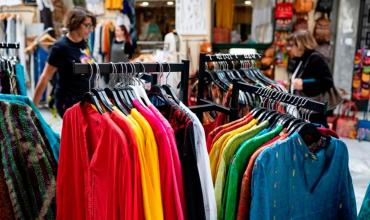 Ropa importada: las compras al exterior se dispararon un 180% en lo que va del año