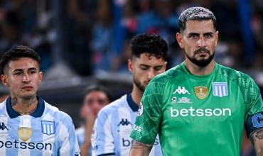 Una figura de Racing se desgarró y le prenden velas para que llegue a la serie de Libertadores ante Peñarol