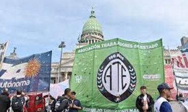 ATE logró que la Justicia le exija explicaciones al Gobierno por irregularidades en la sanción de la Ley Bases